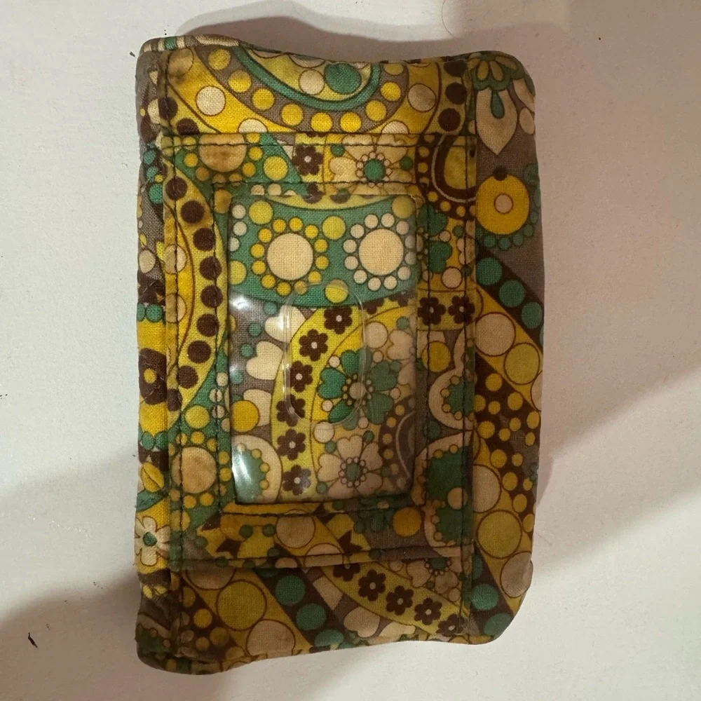 Vera Bradley patterned wallet - Picture 2 of 5